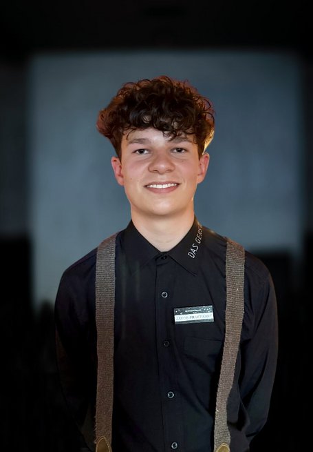 Jakob - Commis de Service